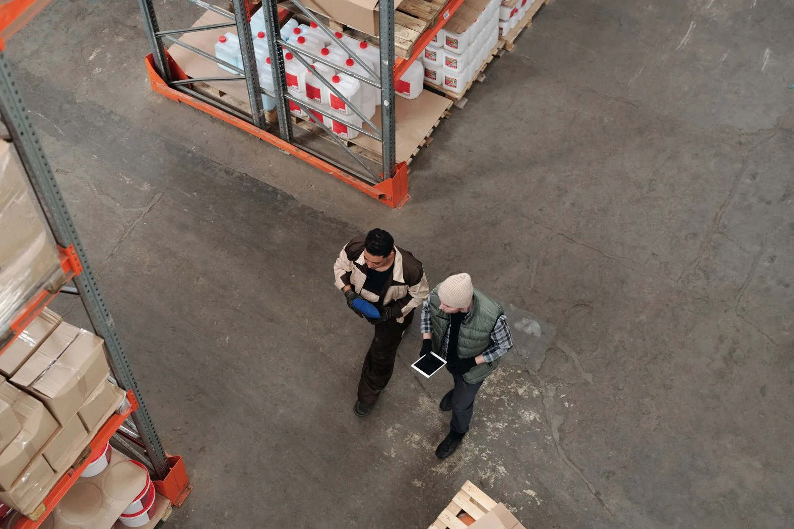 Drone cleaning for warehouses & industrial in Canada
